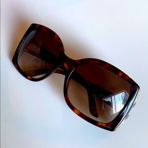 Woman Bvlgari sunglasses 🕶 💎